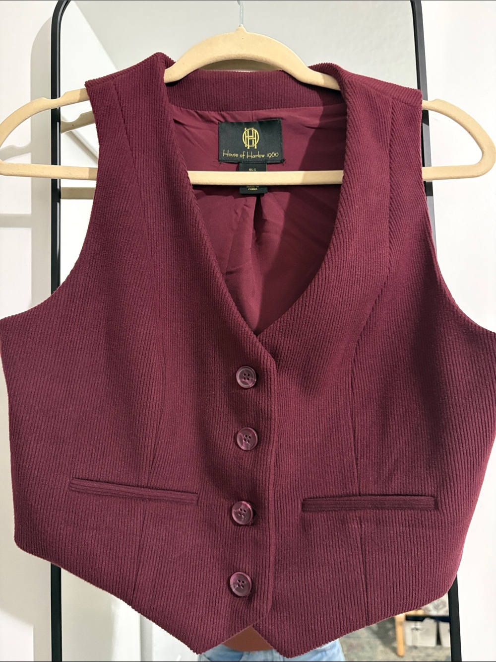 House of Harlow 1960 Wine Red Button-Front Women's Vest